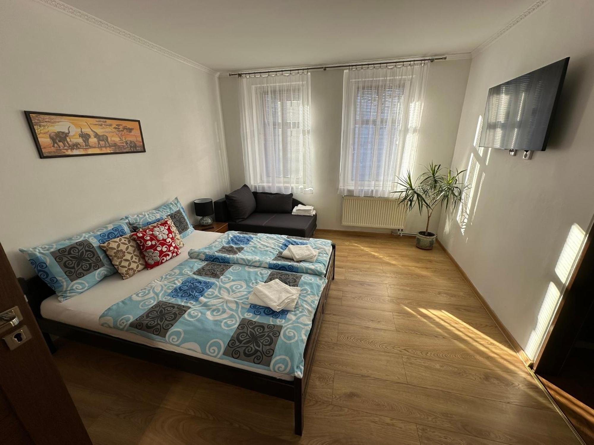 Apartman V Krusnych Horach-Free Parking Jachymov Ngoại thất bức ảnh